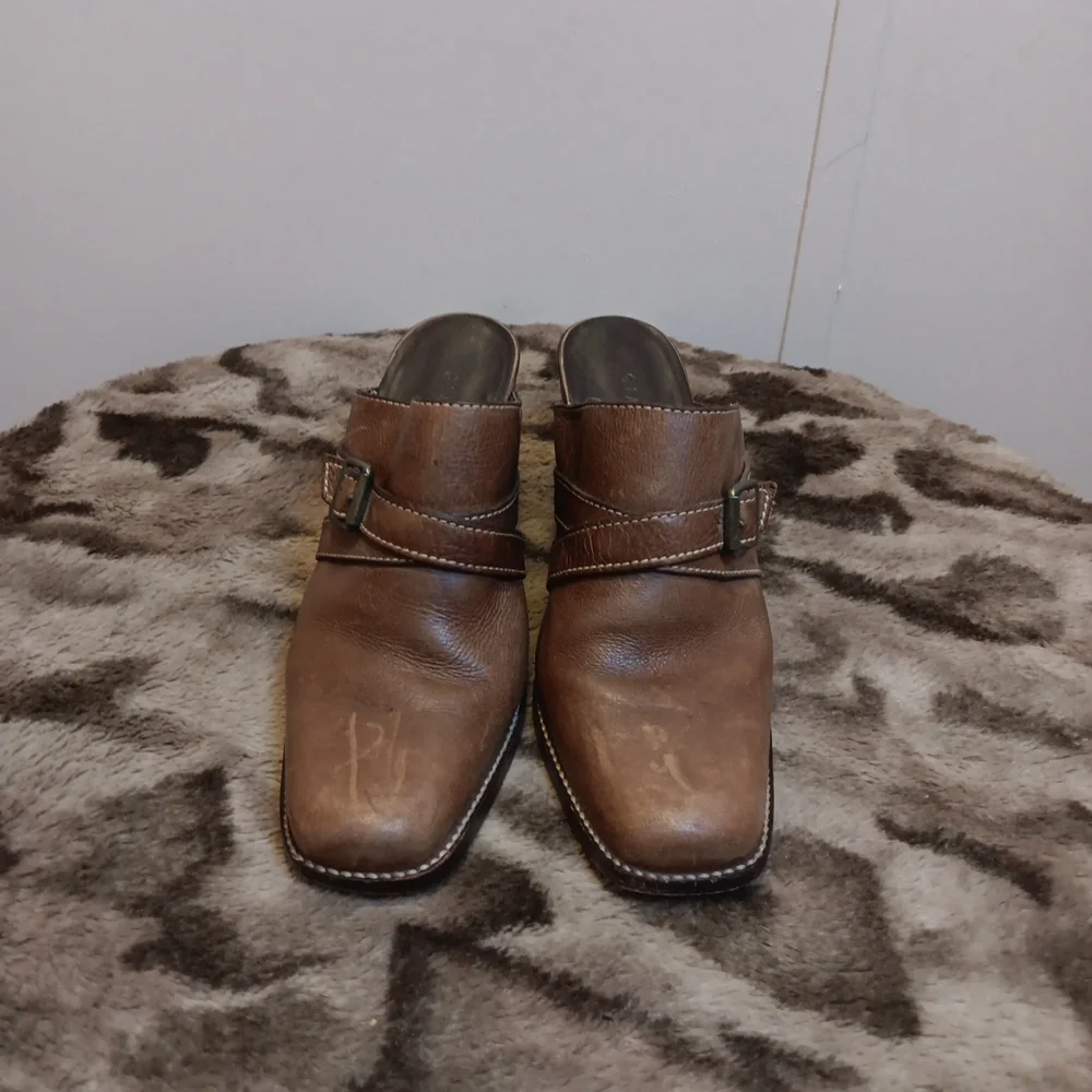GIANNI‎ BINI Brown Leather Buckle Accent Slip On Mule Women's, Sz 8.5 - Picture 4 of 7